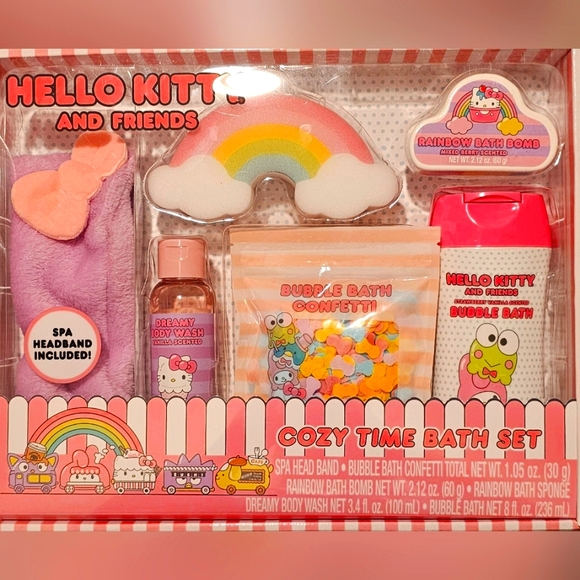 Hello Kitty | Bath, Skin & Hair | Hello Kitty And Friends Bath Set ...